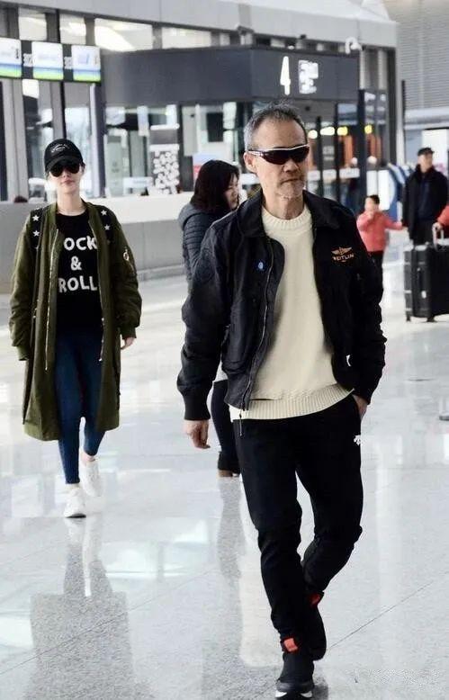 時代變遷下的獨特魅力與智慧,最新小老頭的風采與智慧