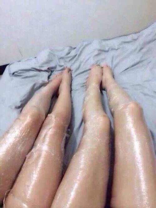 揭秘最新撬開腿現象，背景、事件與影響全解析