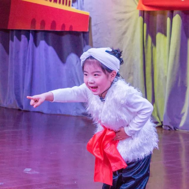 倪楠,時代之光下的杰出人物新篇章