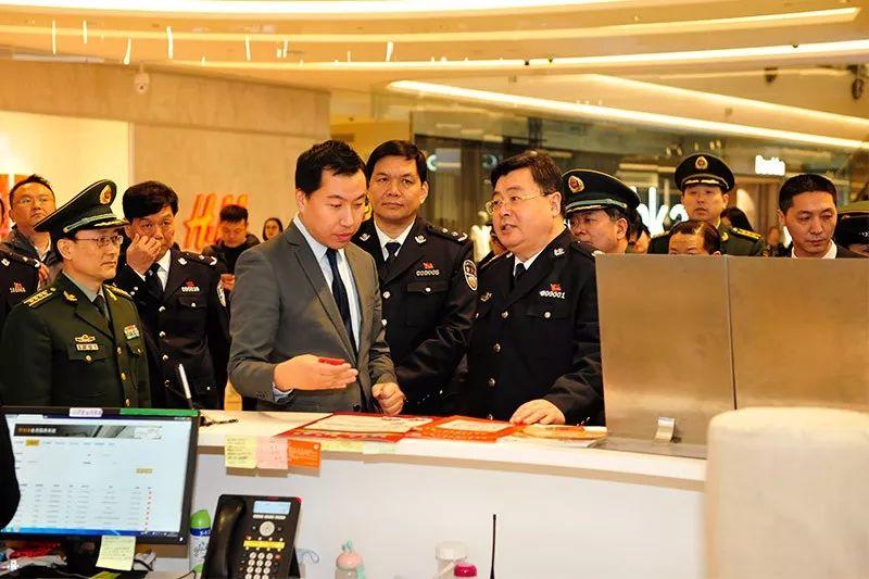 范玉龍最新探索,自然美景的奇妙之旅,尋覓內心平和之地