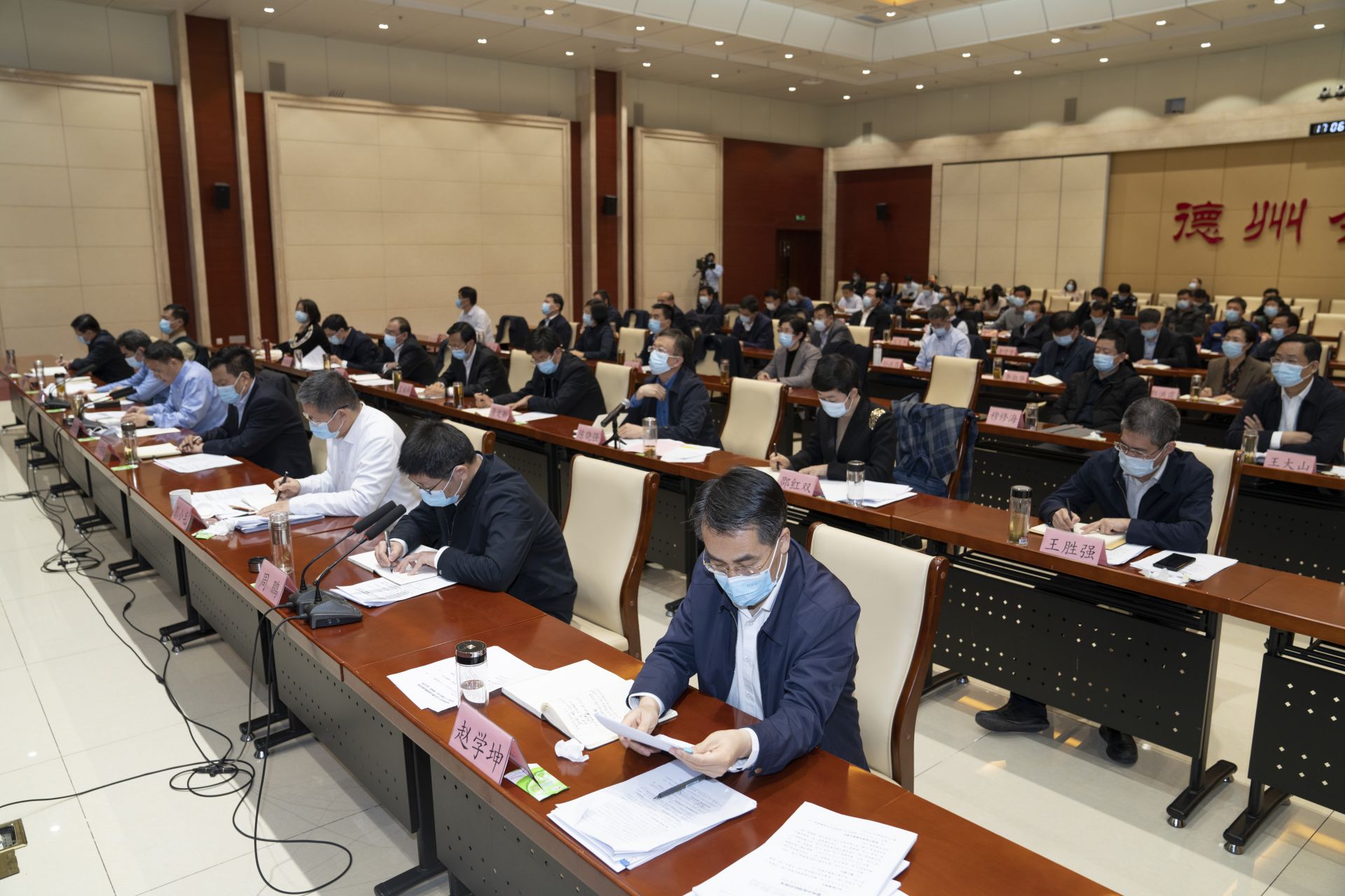 德州新任領(lǐng)導(dǎo)引領(lǐng)科技新紀(jì)元,感受前沿科技魅力