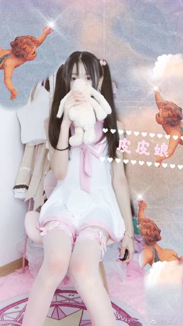 皮皮薰最新，小巷深處的獨特美食風情