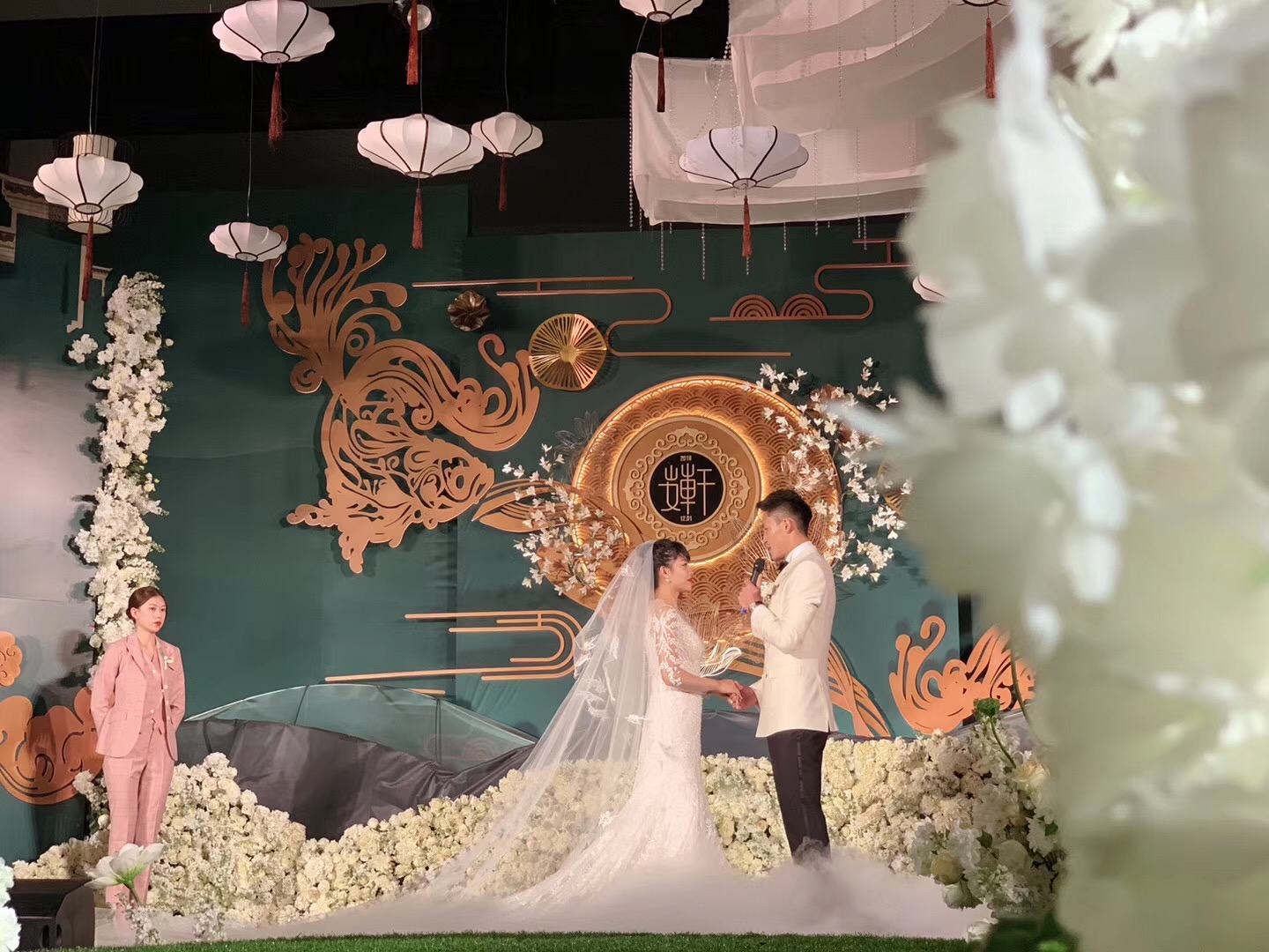 深度解讀，燈花笑——一種新興文化現象的觀察與解讀