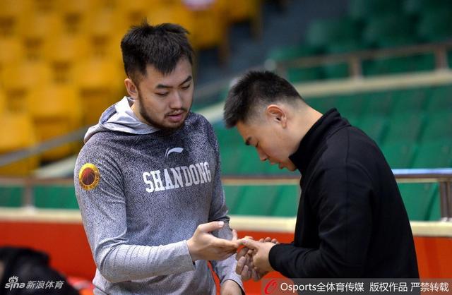 巷弄深處的獨(dú)特風(fēng)味，小丁最新小店帶你開(kāi)啟味蕾之旅