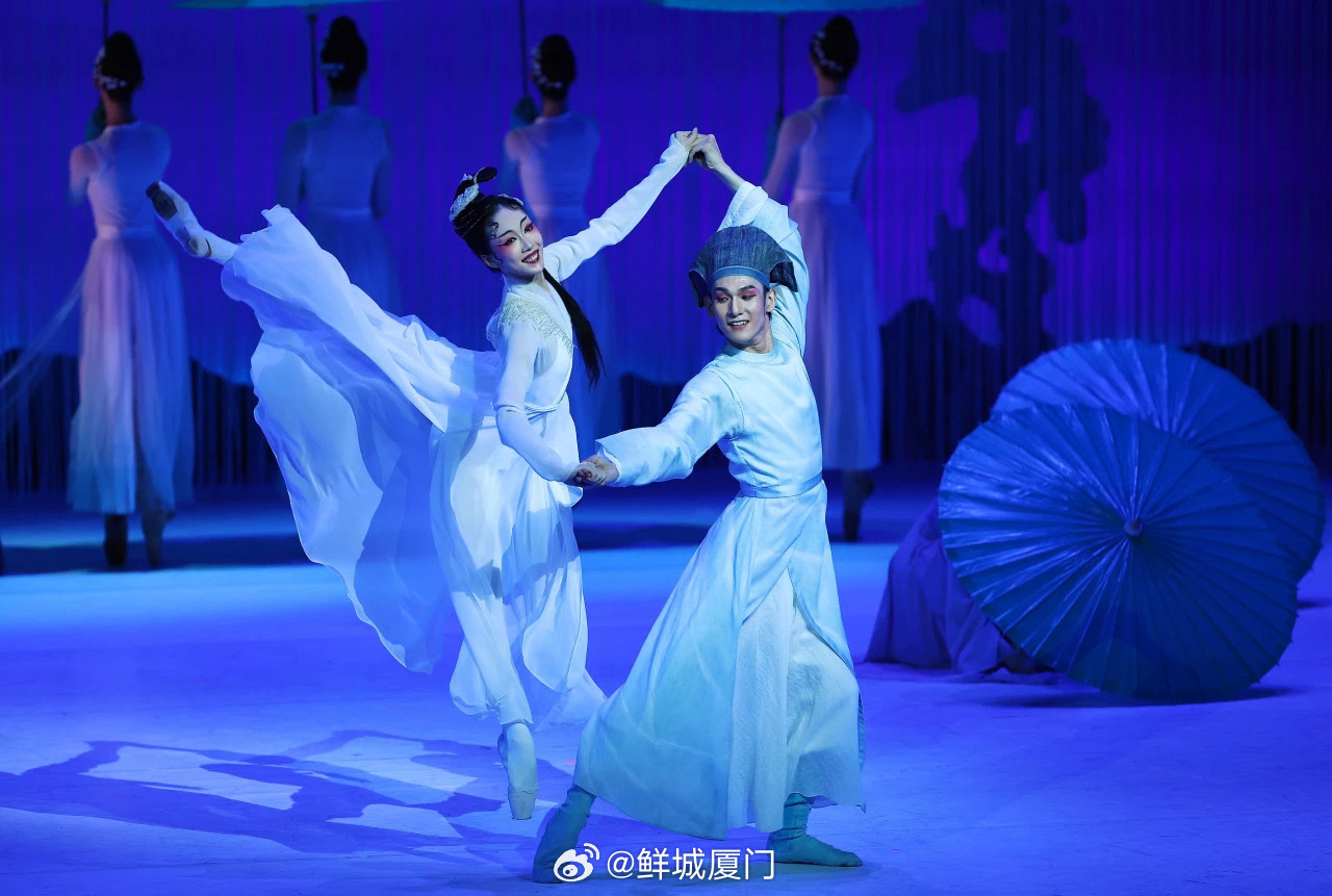 廈門最新舞劇，絢爛瞬間舞動親情與友誼的連結