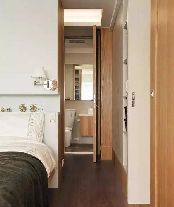 特色浴室門,小巷隱秘寶藏的奇妙探索之旅