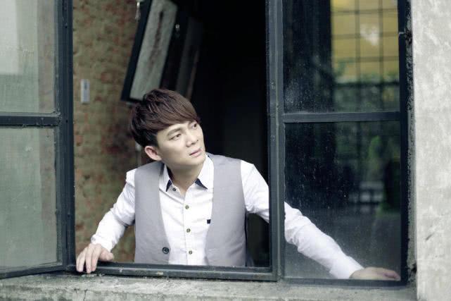 張煒最新動態，當代文學的新聲音展望