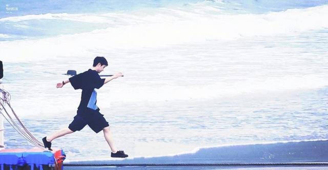 夏日狂歡浪潮來襲,最新踏浪引領潮流之巔!