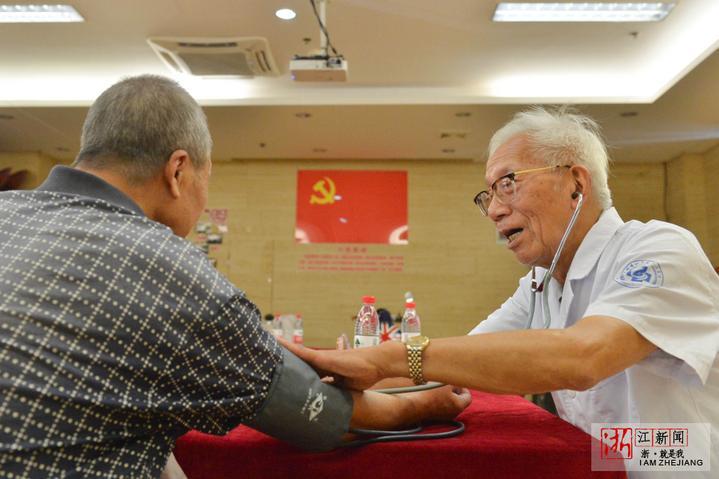 最新杭州來女士找到,科技助力重塑生活軌跡之謎解揭曉