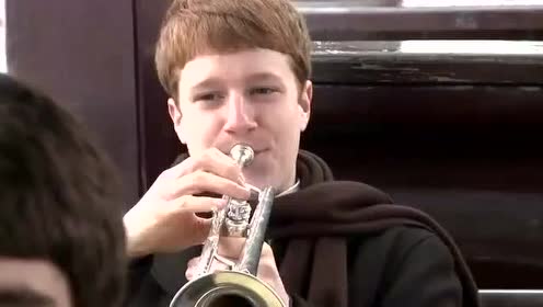 文茜大姐大最新重磅更新,魅力風采不減當年!