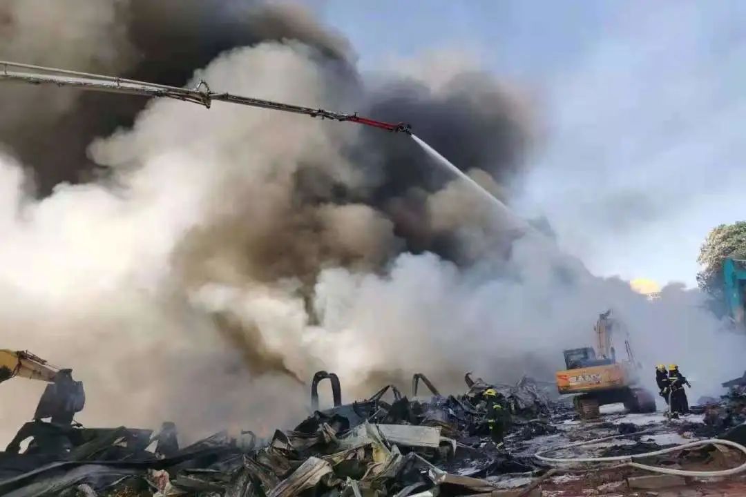 三一起火最新科技重塑未來,前所未有的高科技產品體驗