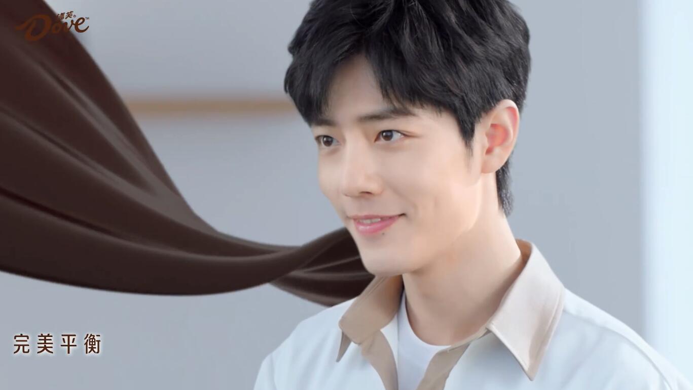 肖戰(zhàn)最新廣告大片揭秘，一場心靈平靜之旅的探尋之旅