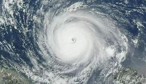 最新臺風動態,多方觀點分析與個人立場闡述