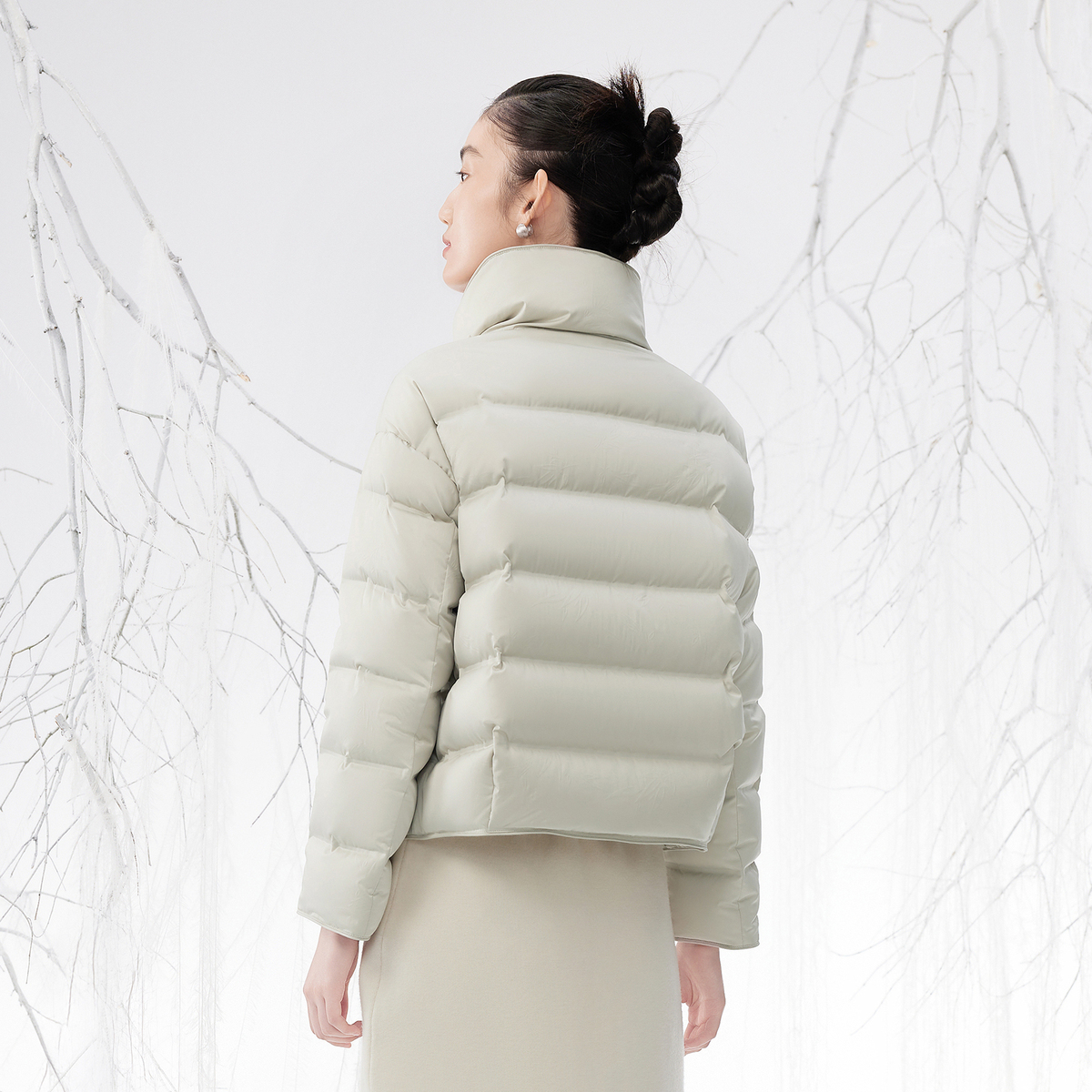 鵝絨服最新款式,科技與時(shí)尚前衛(wèi)的融合風(fēng)采