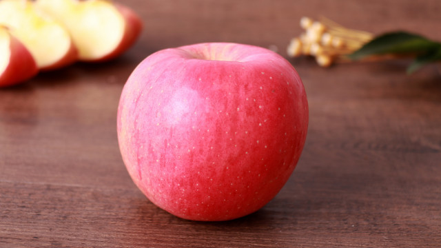 吃蘋果塔羅占卜揭秘,小巷神秘小店引領最新潮流