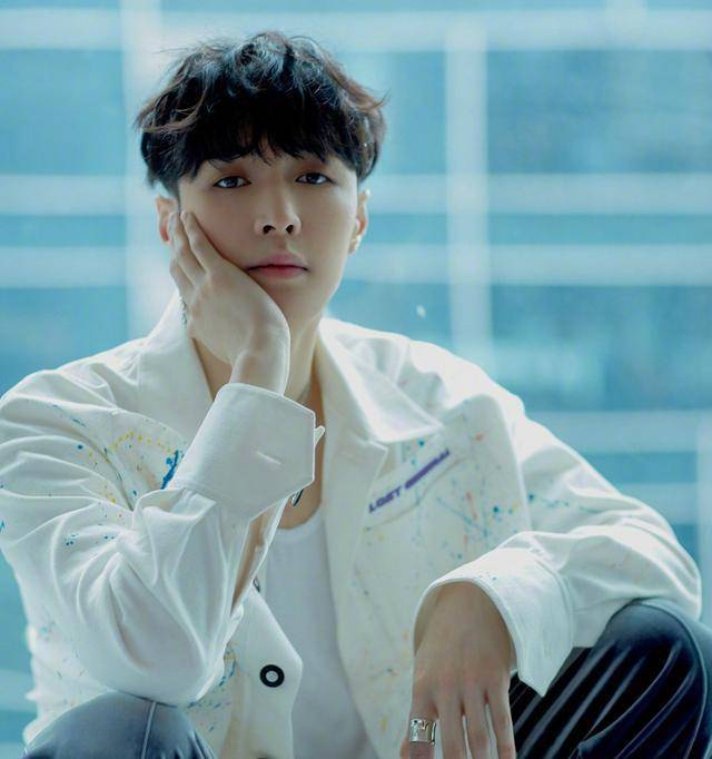 肖戰獨家搜狐訪談，演藝之路深度解析與未來展望