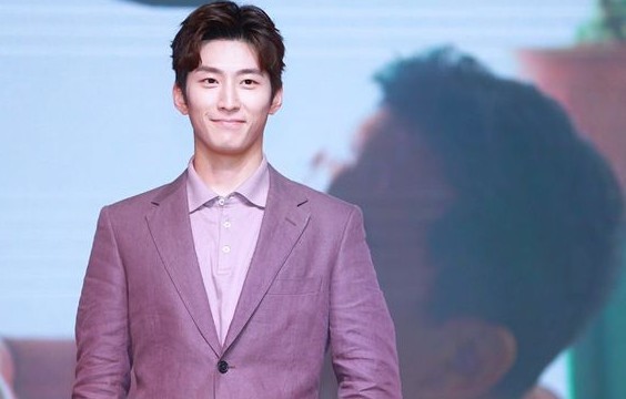 竇驍何超蓮最新深度聚焦,三大要點揭秘二人最新動態