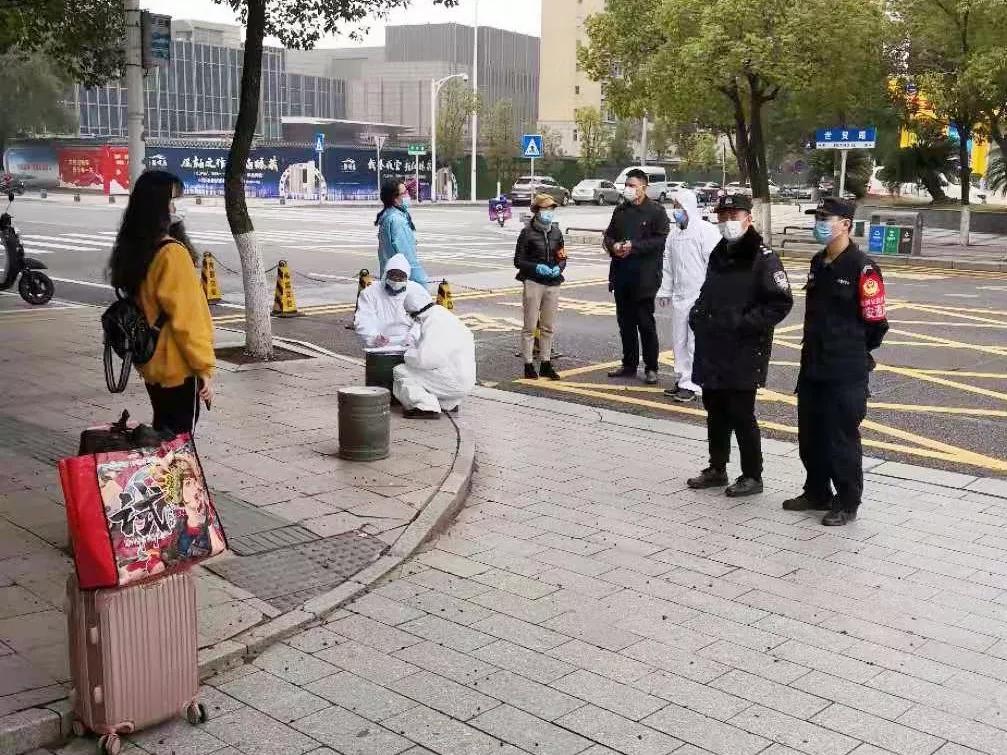 中國新疫情最新情況及溫馨日常概述