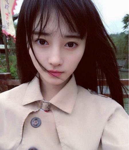 鞠婧祎星光下的青春印記,最新照片展現可愛魅力